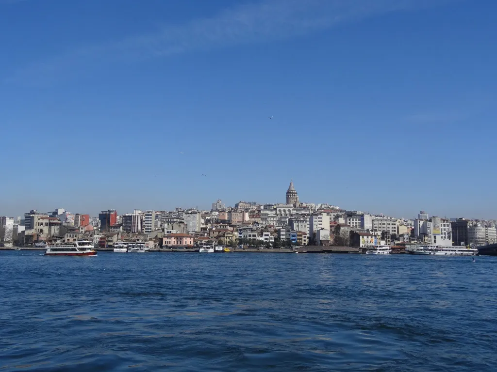 <p>Un tour du Bosphore en bateau</p>
